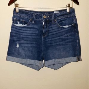 Time & Tru jean shorts
